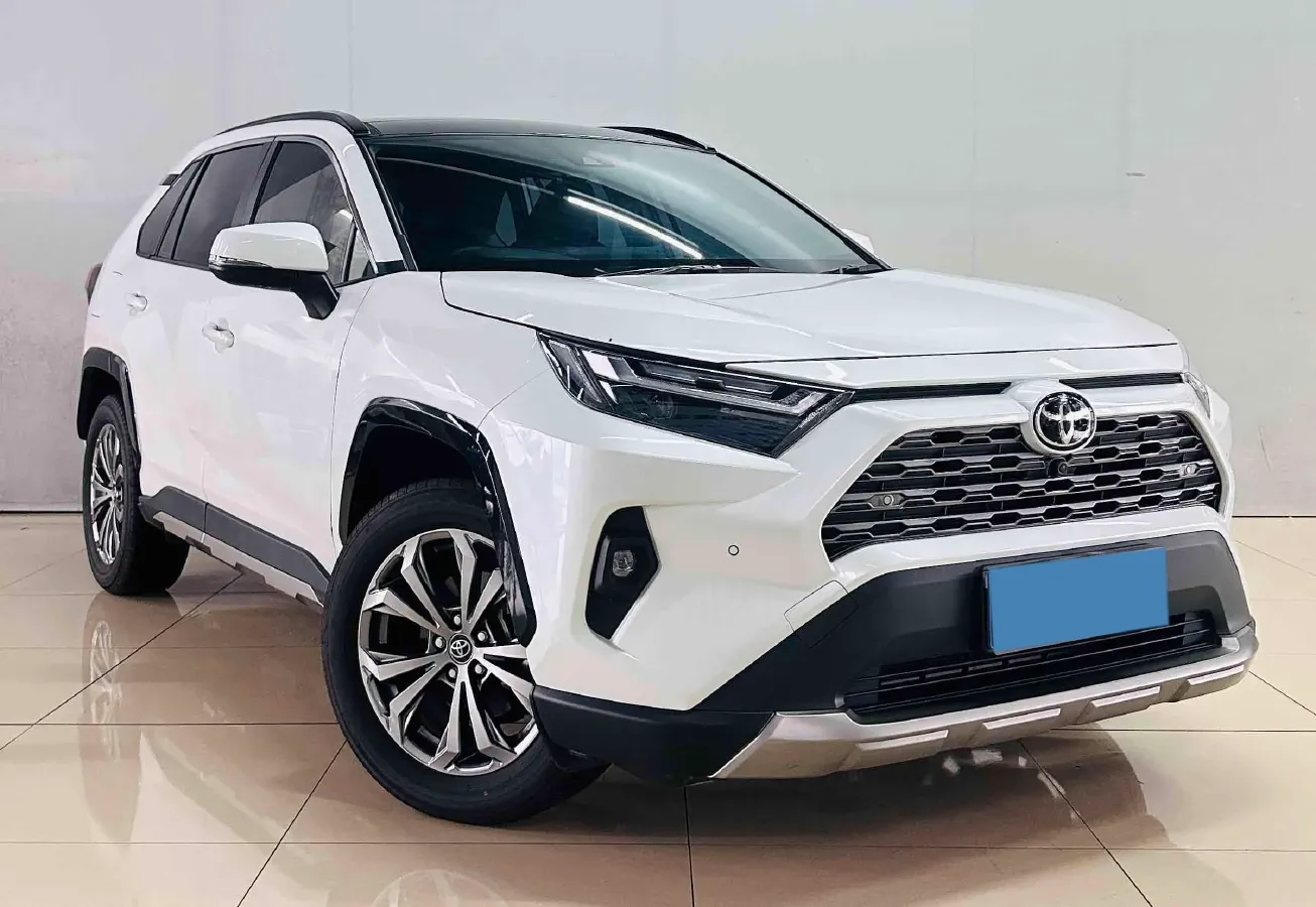 2024 Toyota RAV4 2.0L 171HP L4 CVT,autocango,china used car exporter,china ev exporter,chinese used car exporter,chinese used ev exporter