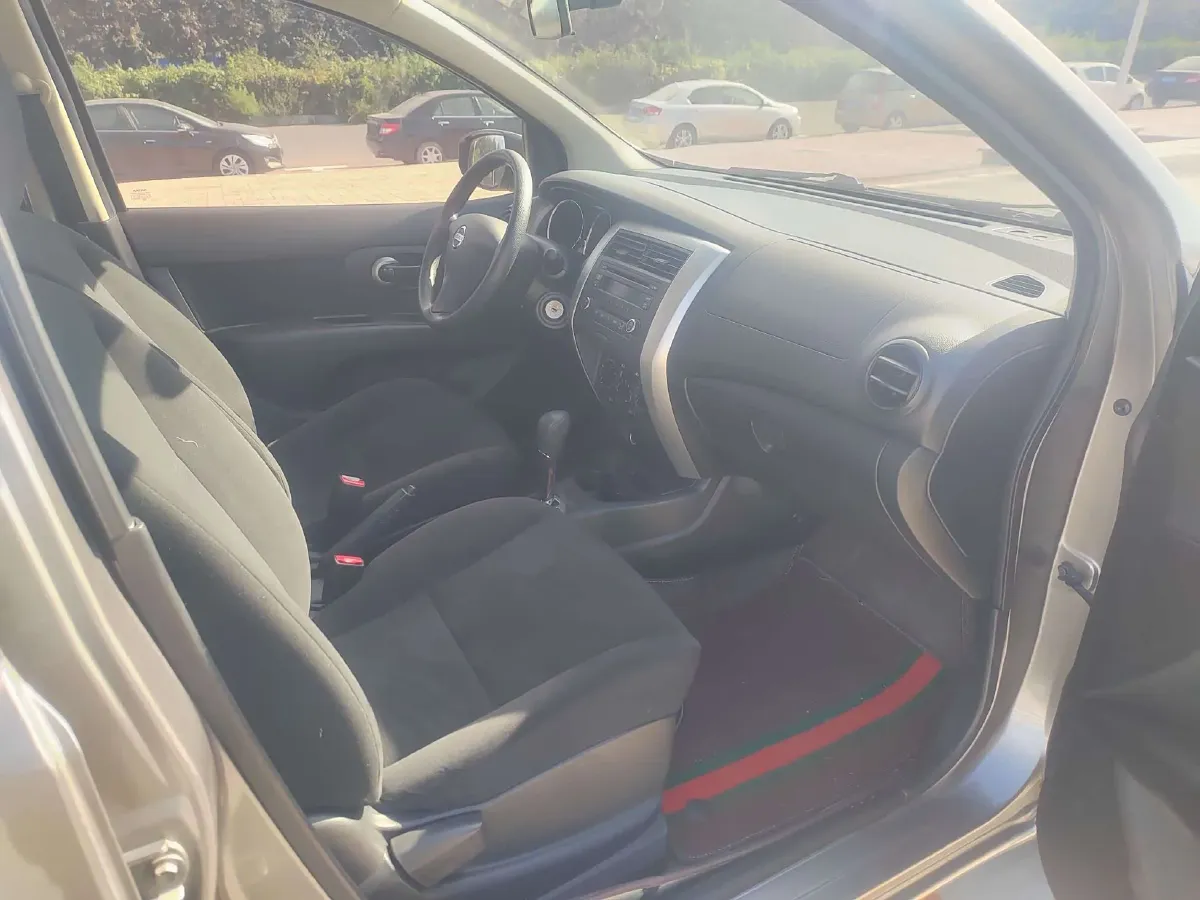 2013 Nissan Livina 1.6L 124HP L4 CVT,autocango,china used car exporter,china ev exporter,chinese used car exporter,chinese used ev exporter