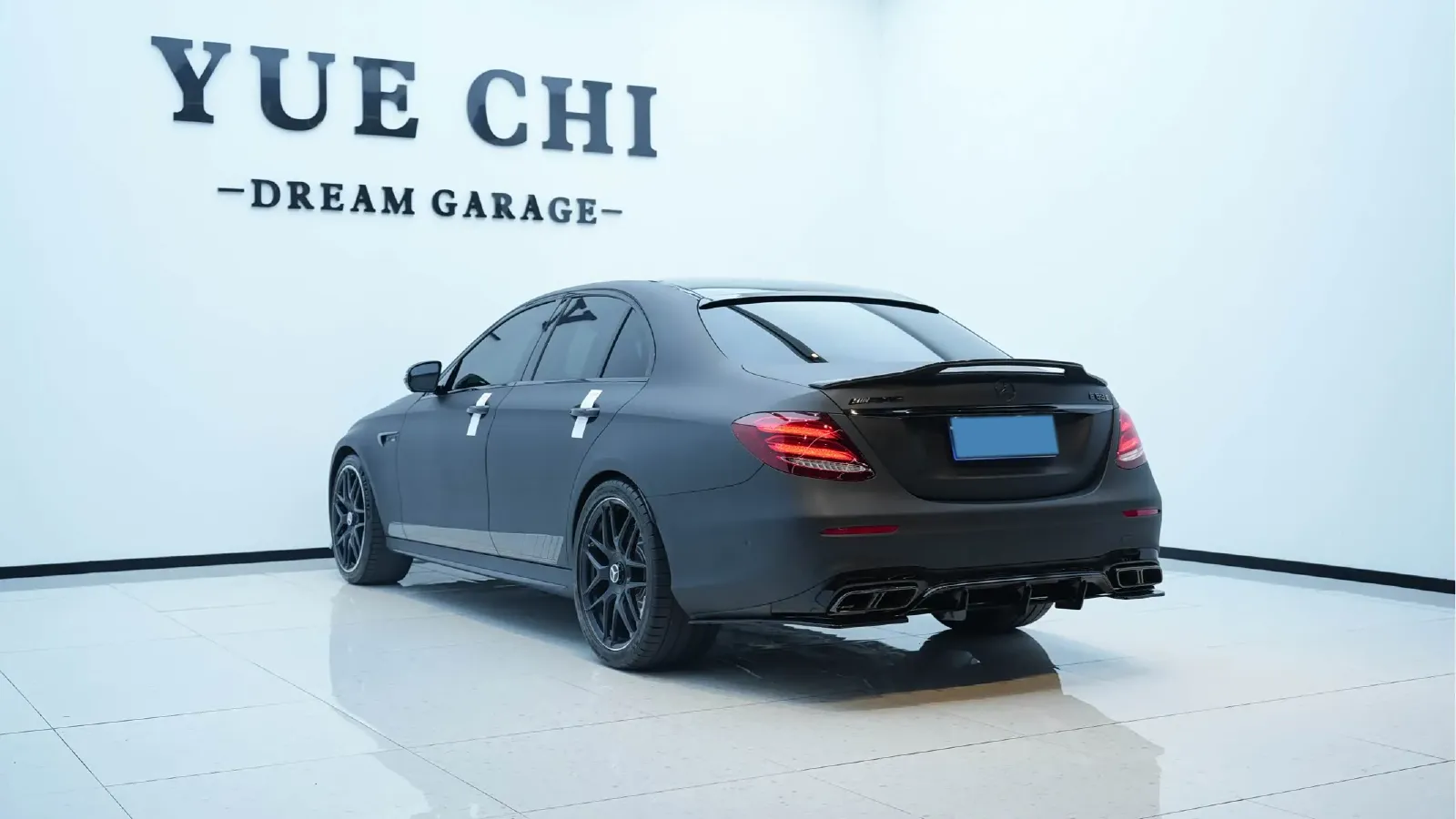 2018 Mercedes-Benz E AMG 4.0T 612HP V8 9AT,autocango,china used car exporter,china ev exporter,chinese used car exporter,chinese used ev exporter