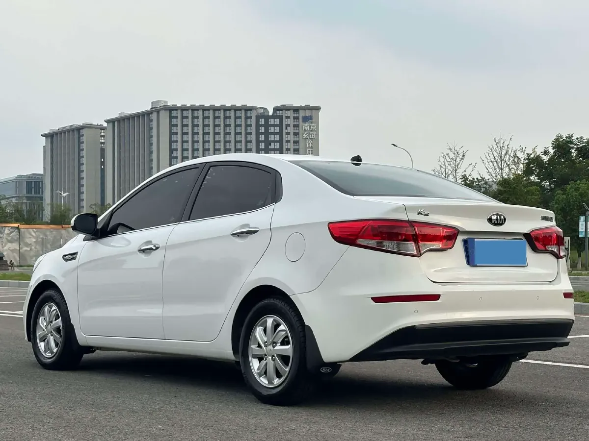 2015 Kia K2 1.4L 107HP L4 5MT,autocango,china used car exporter,china ev exporter,chinese used car exporter,chinese used ev exporter