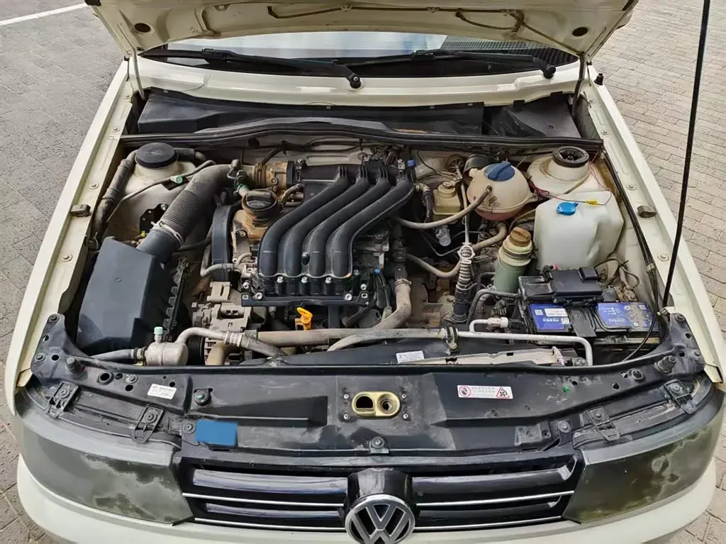 2010 Volkswagen Jetta 1.6L 95HP L4 5MT,autocango,china used car exporter,china ev exporter,chinese used car exporter,chinese used ev exporter