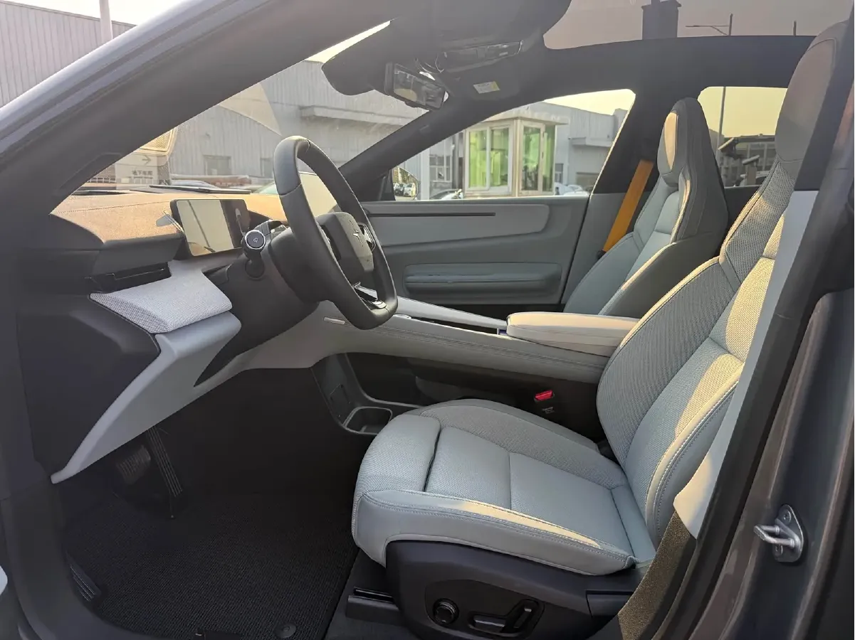 2024 Polestar 4 BEV 100KWH,autocango,china used car exporter,china ev exporter,chinese used car exporter,chinese used ev exporter