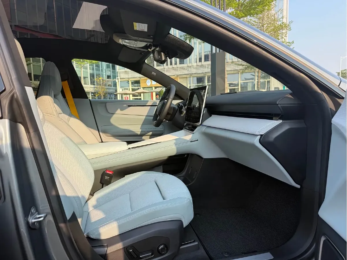 2024 Polestar 4 BEV 100KWH,autocango,china used car exporter,china ev exporter,chinese used car exporter,chinese used ev exporter