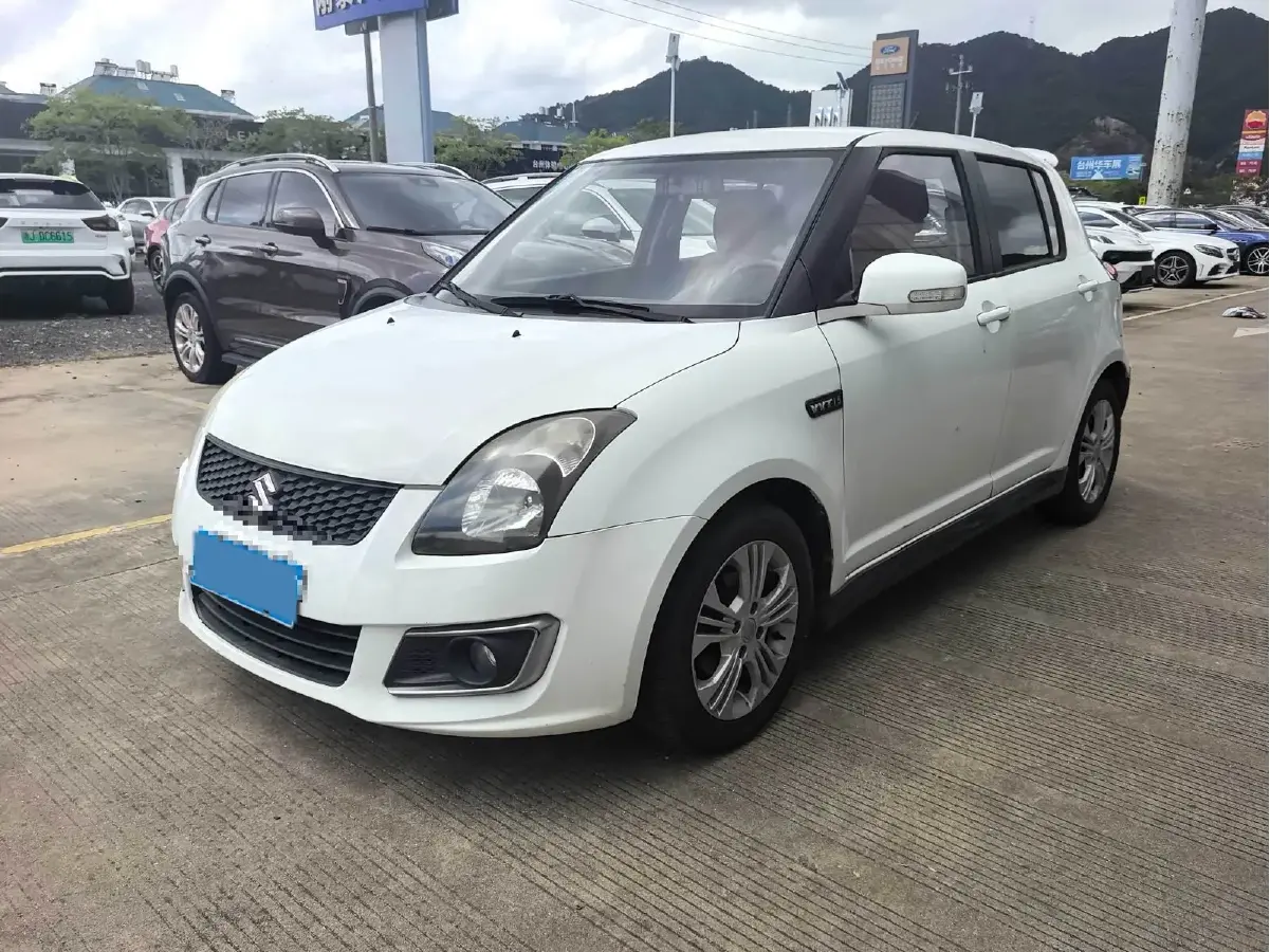 2014 Suzuki Swift 1.5L 103HP L4 4AT