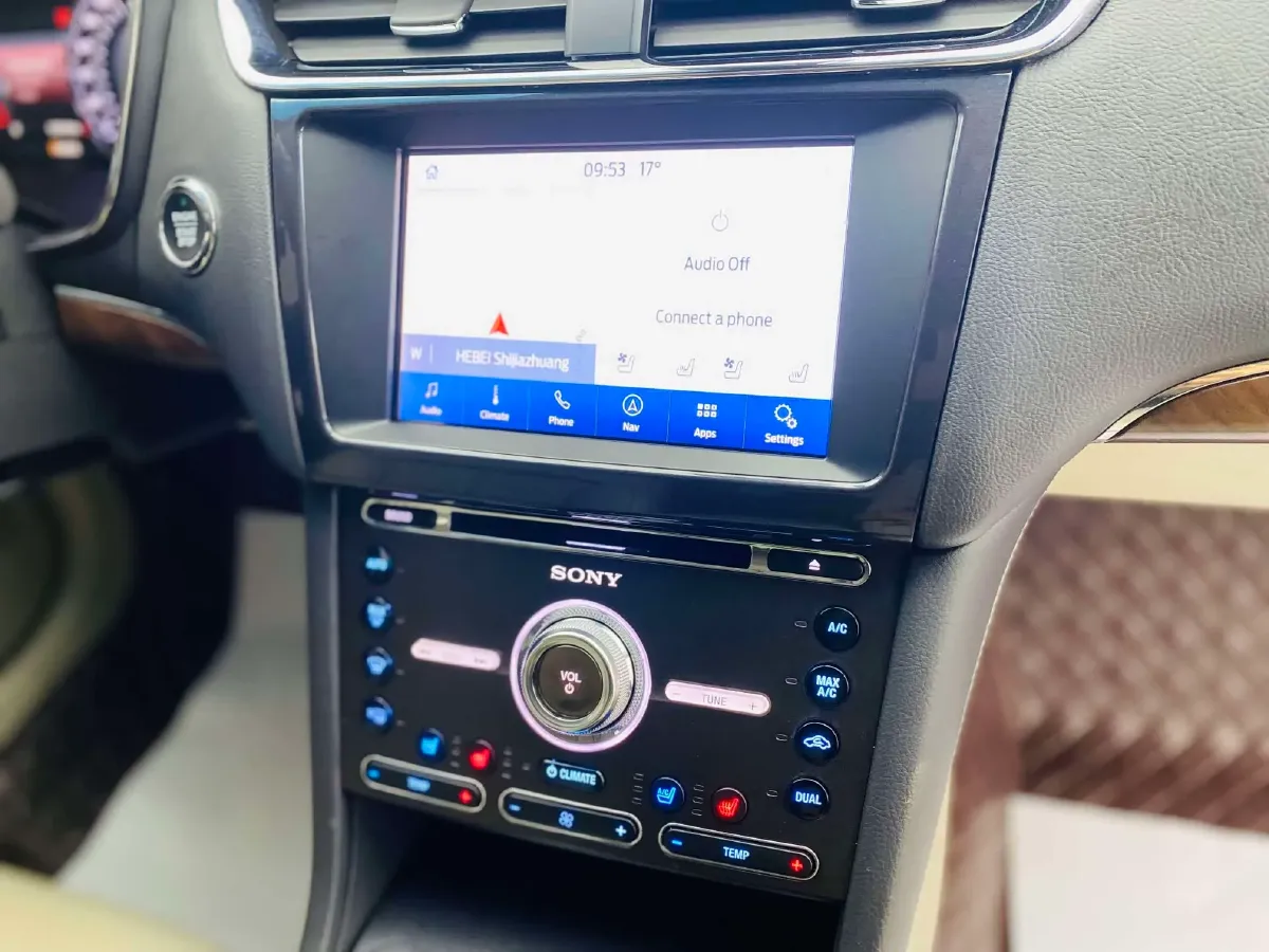 2015 Ford Taurus 2.7T 329HP V6 6AT,autocango,china used car exporter,china ev exporter,chinese used car exporter,chinese used ev exporter