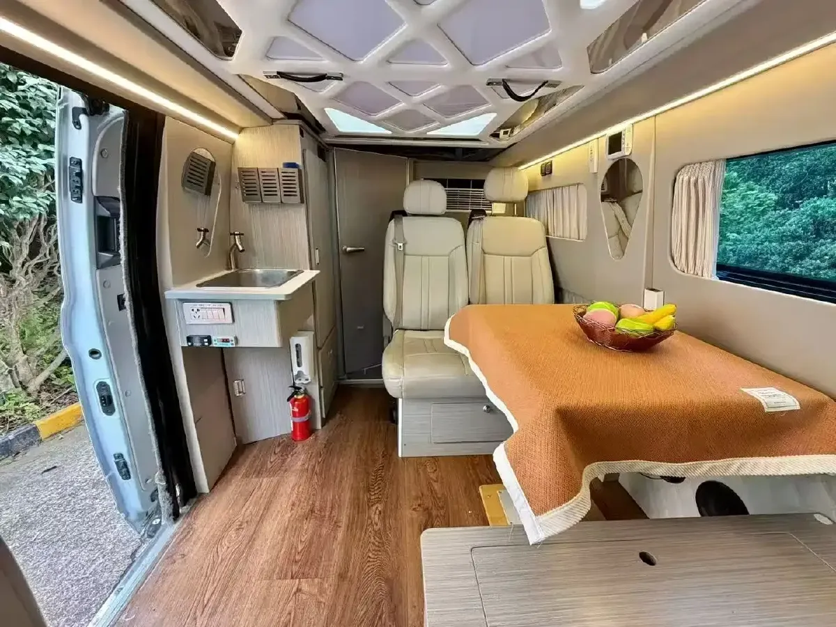 2022 Ford Transit 2.0T 202HP L4 6AT,autocango,china used car exporter,china ev exporter,chinese used car exporter,chinese used ev exporter