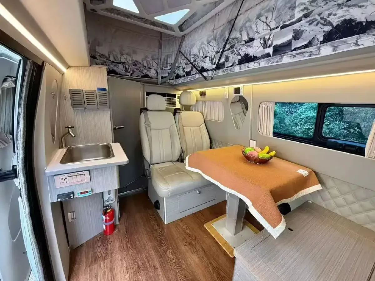 2022 Ford Transit 2.0T 202HP L4 6AT,autocango,china used car exporter,china ev exporter,chinese used car exporter,chinese used ev exporter