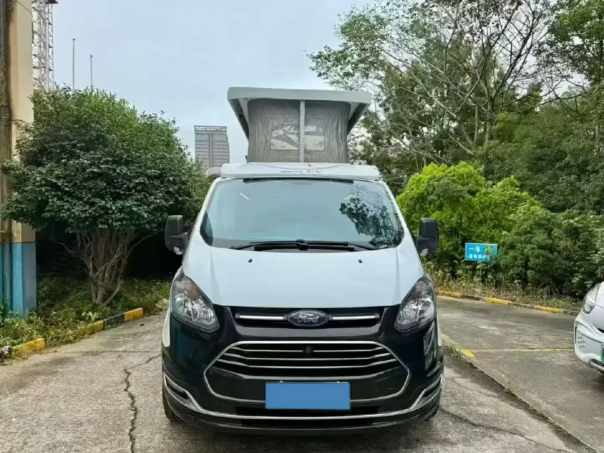 2022 Ford Transit 2.0T 202HP L4 6AT,autocango,china used car exporter,china ev exporter,chinese used car exporter,chinese used ev exporter