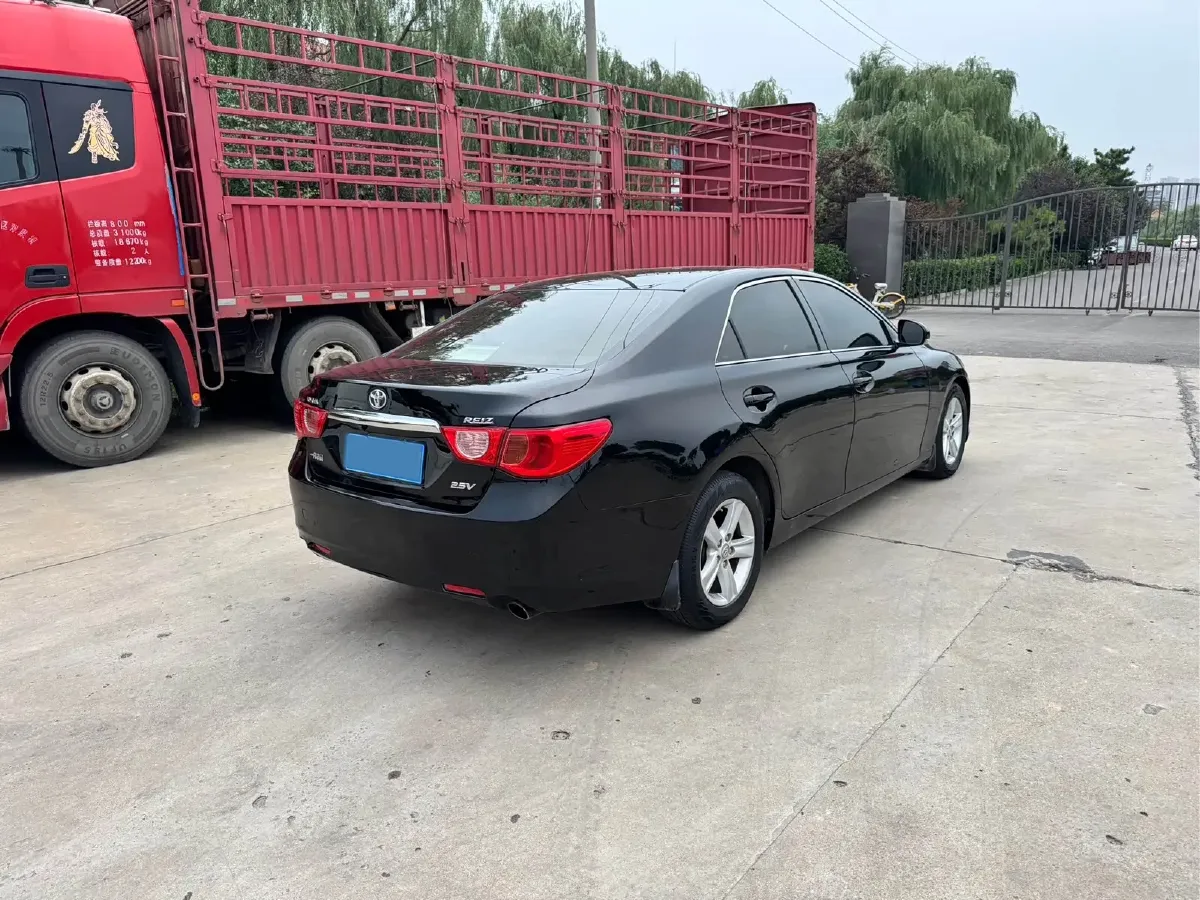 2010 Toyota Reiz 2.5L 193HP V6 6AT,autocango,china used car exporter,china ev exporter,chinese used car exporter,chinese used ev exporter