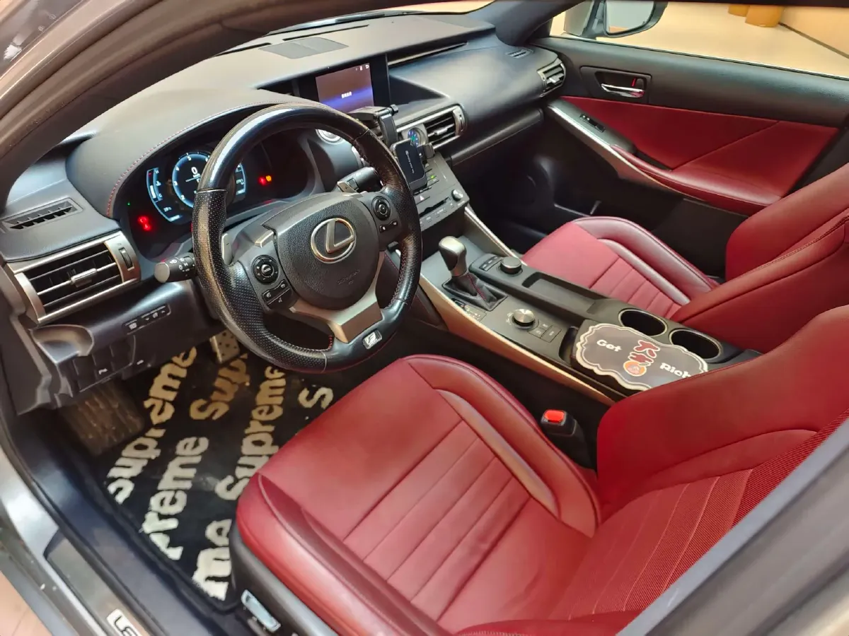 2015 Lexus IS 2.0T 245HP L4 8AT,autocango,china used car exporter,china ev exporter,chinese used car exporter,chinese used ev exporter