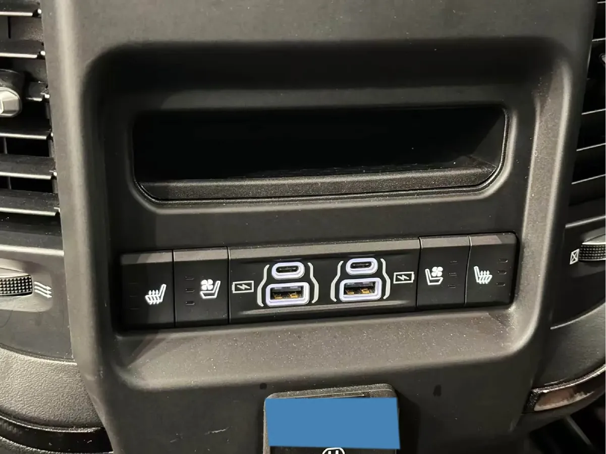 2022 Toyota 4Runner 4.0L 273HP V6 5AT,autocango,china used car exporter,china ev exporter,chinese used car exporter,chinese used ev exporter