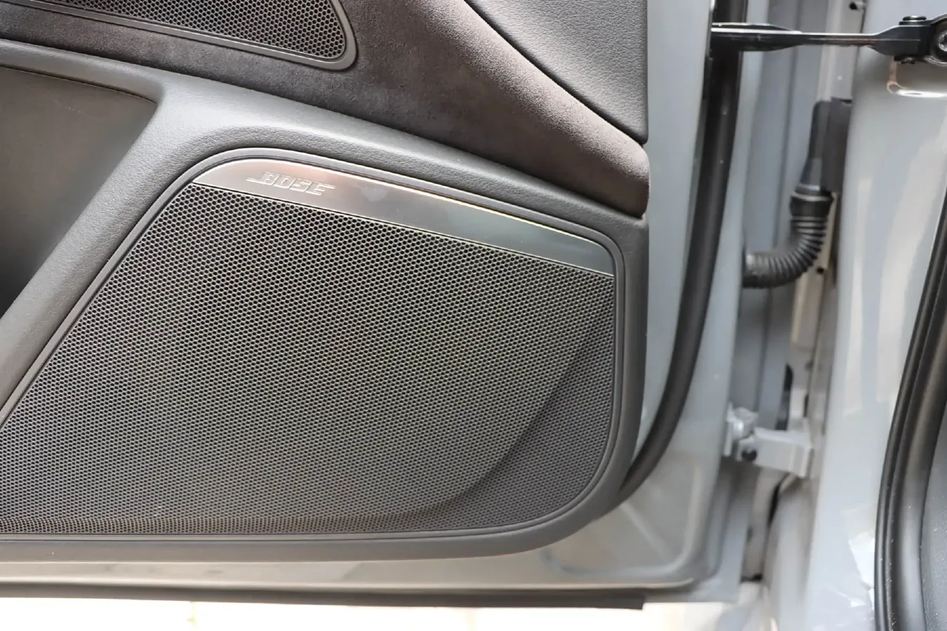 2016 Audi RS 6 4.0T 560HP V8 8AT,autocango,china used car exporter,china ev exporter,chinese used car exporter,chinese used ev exporter