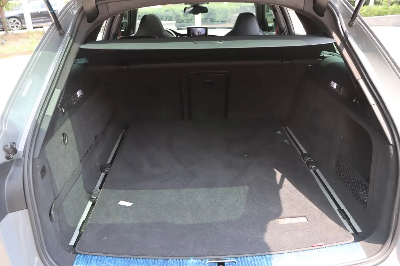 2016 Audi RS 6 4.0T 560HP V8 8AT,autocango,china used car exporter,china ev exporter,chinese used car exporter,chinese used ev exporter