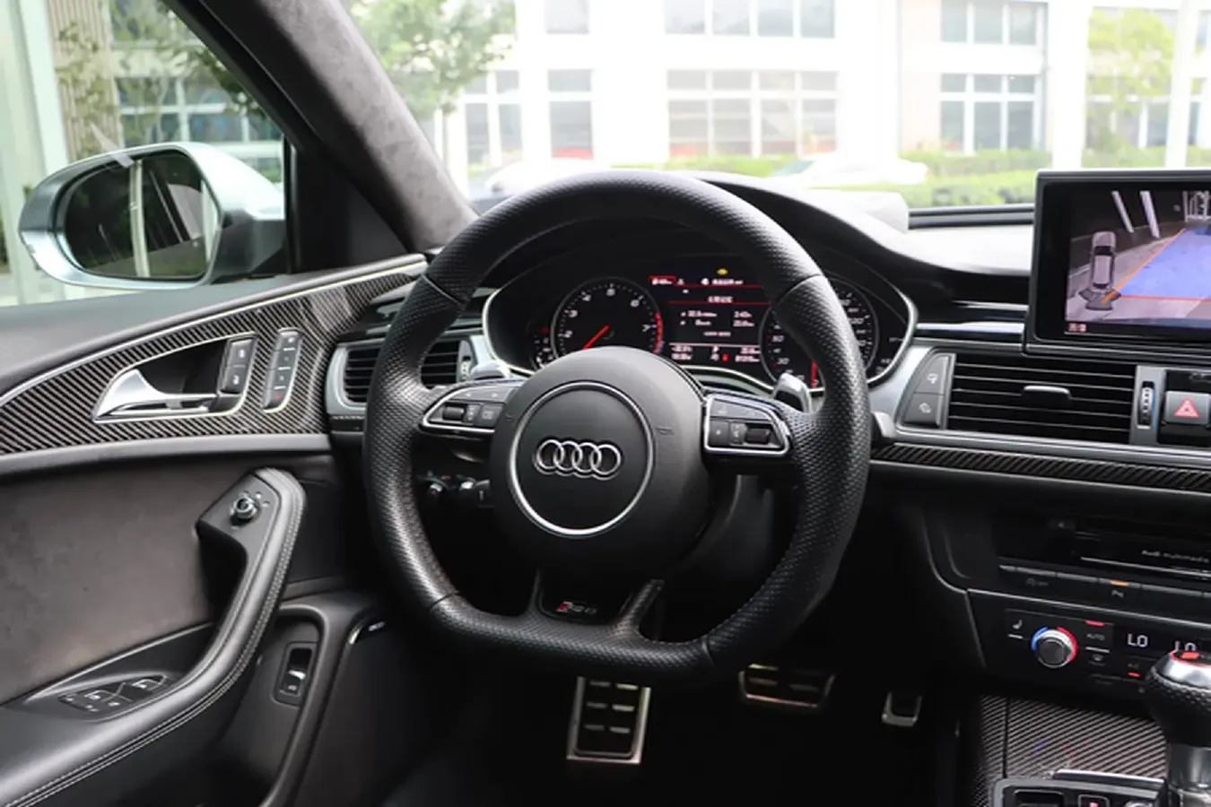 2016 Audi RS 6 4.0T 560HP V8 8AT,autocango,china used car exporter,china ev exporter,chinese used car exporter,chinese used ev exporter