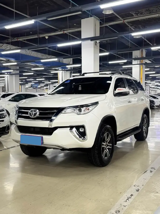 2016 Toyota Fortuner 2.7L 163HP L4 6AT