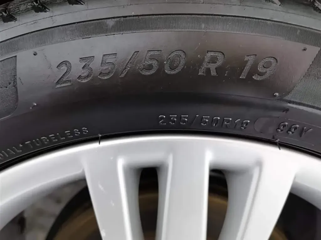 2013 Mercedes-Benz GLK Class 3.0L 245HP V6 7AT,autocango,china used car exporter,china ev exporter,chinese used car exporter,chinese used ev exporter