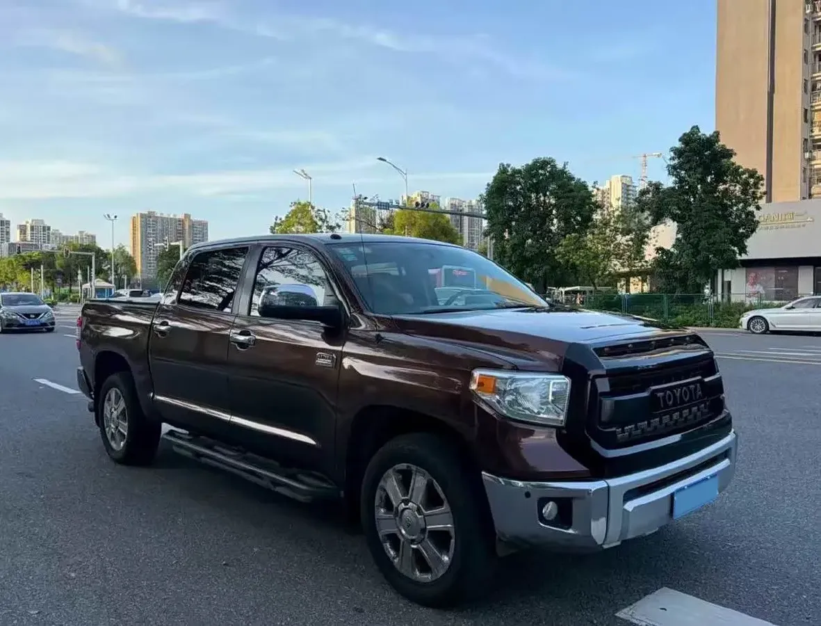 2014 Toyota Tundra 5.7L 386HP V8 6AT,autocango,china used car exporter,china ev exporter,chinese used car exporter,chinese used ev exporter