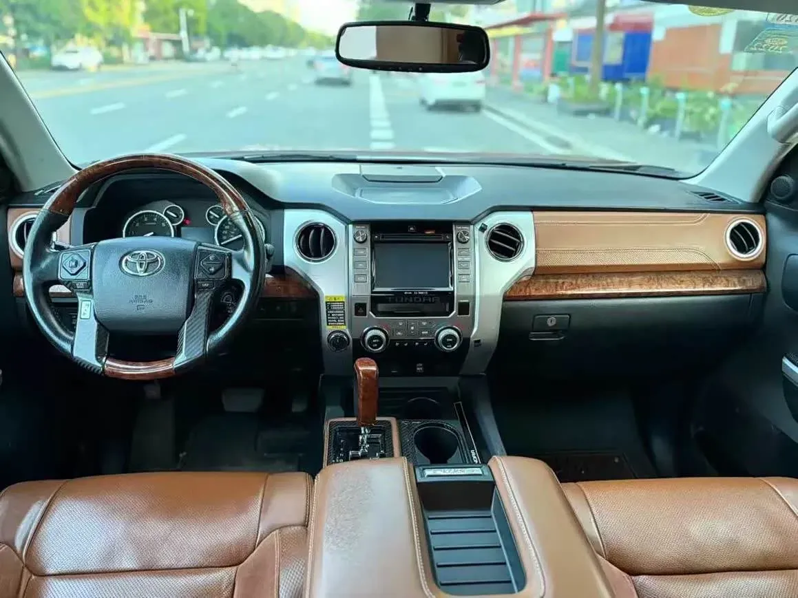 2014 Toyota Tundra 5.7L 386HP V8 6AT,autocango,china used car exporter,china ev exporter,chinese used car exporter,chinese used ev exporter