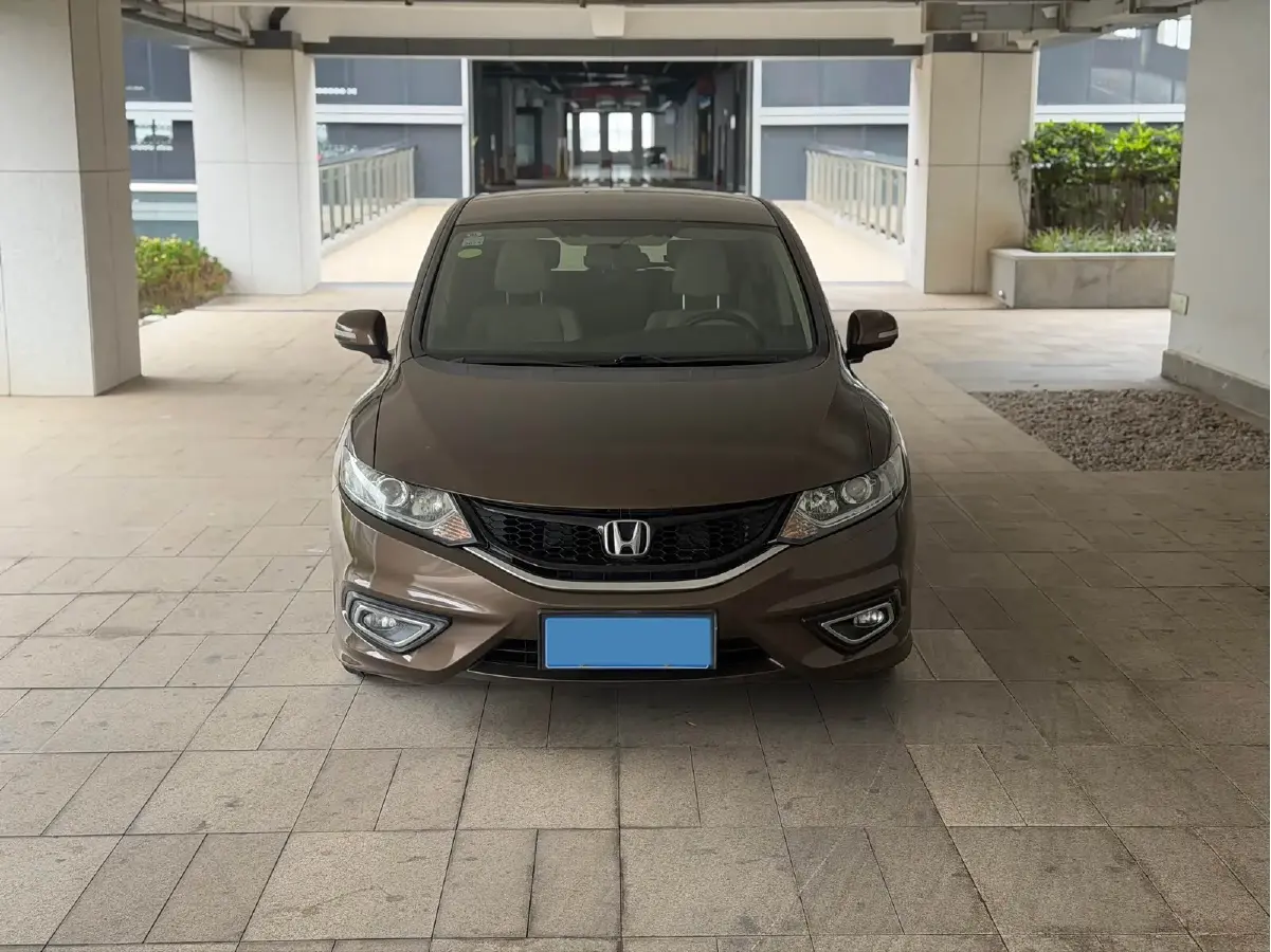 2013 Honda Jade 1.8L 141HP L4 5AT
