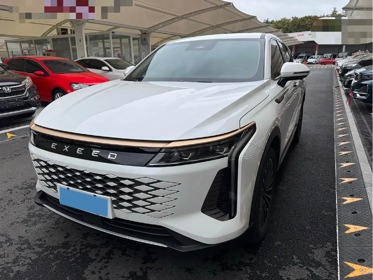 2023 Exceed RX 2.0T 261HP L4 7DCT,autocango,china used car exporter,china ev exporter,chinese used car exporter,chinese used ev exporter