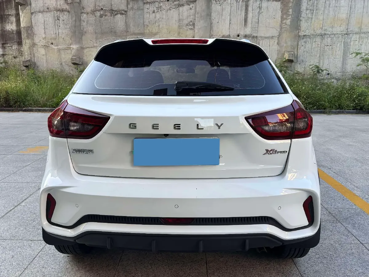 2021 Geely Vision X3 1.5L 109HP L4 CVT,autocango,china used car exporter,china ev exporter,chinese used car exporter,chinese used ev exporter