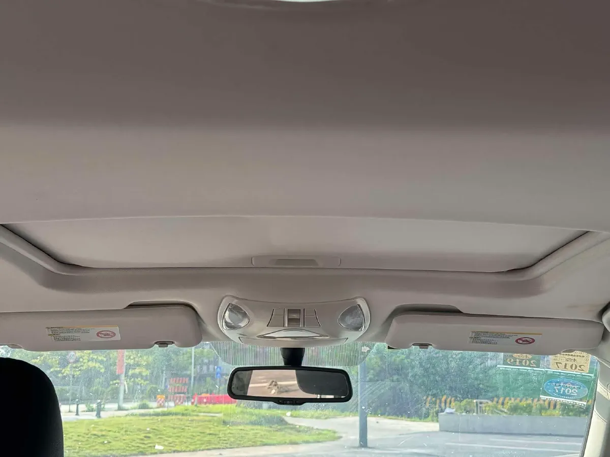 2012 GAC Trumpchi GS5 2.0L 147HP L4 5AT,autocango,china used car exporter,china ev exporter,chinese used car exporter,chinese used ev exporter