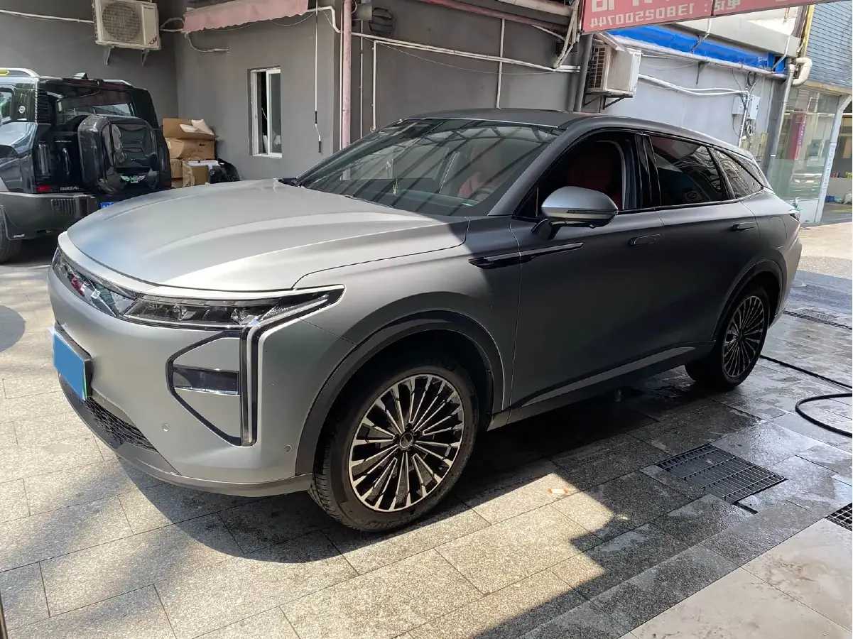 2025 Exceed RX C-DM 1.5T 156HP L4 3DHT PHEV 34.46KWH