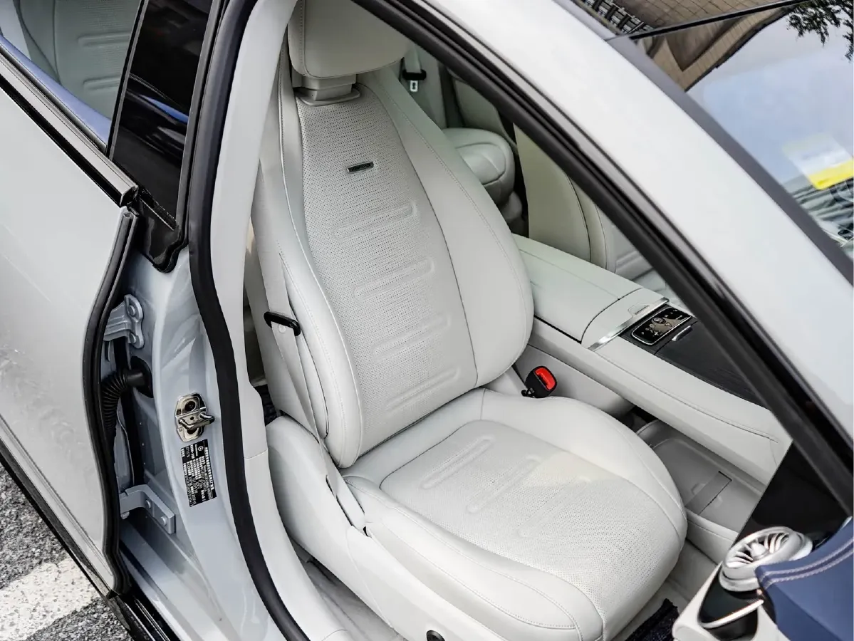 2023 Mercedes-Benz EQE AMG BEV 96.1KWH,autocango,china used car exporter,china ev exporter,chinese used car exporter,chinese used ev exporter