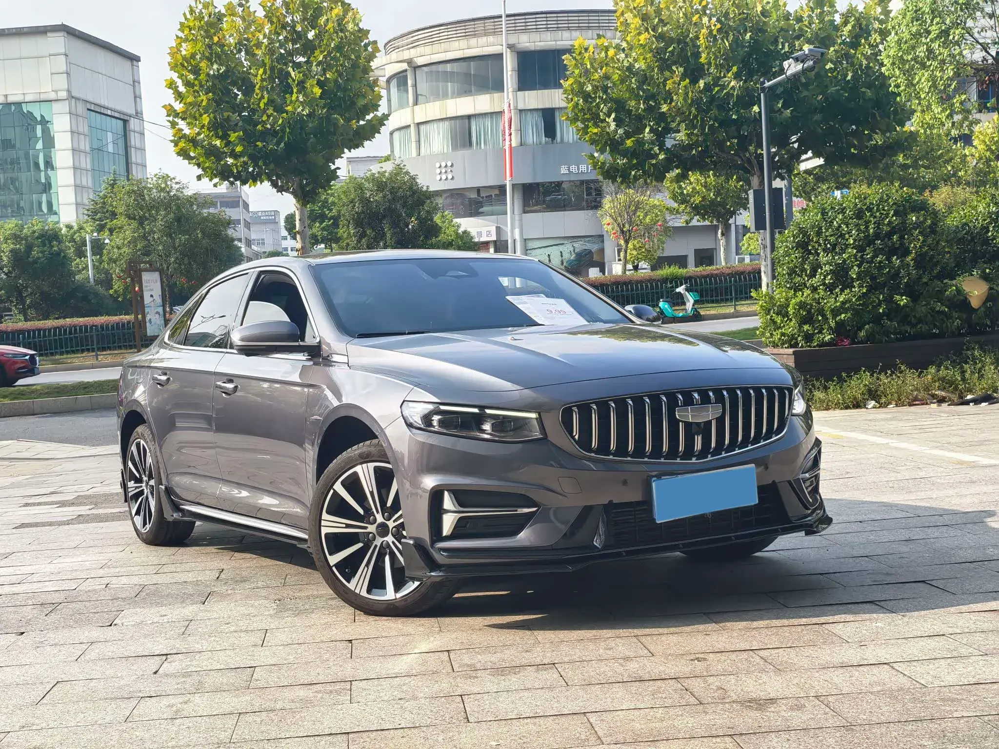 2025 GEELY PREFACE thumbnail 3