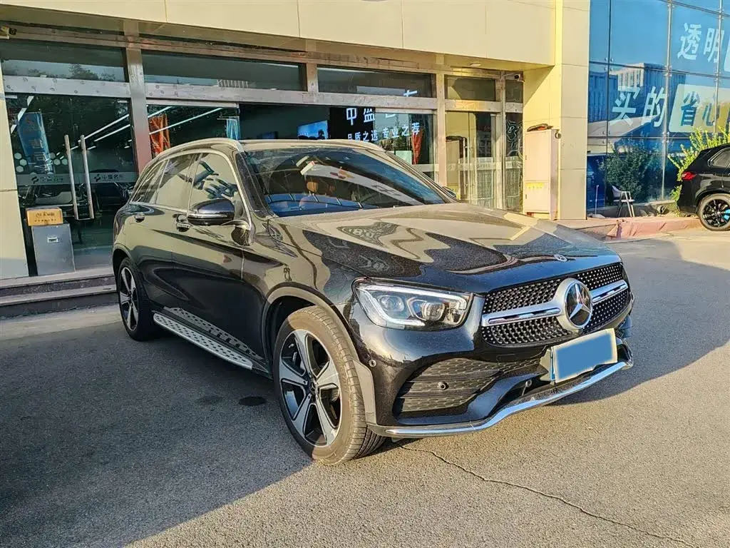 2021 MERCEDES-BENZ GLC thumbnail 3
