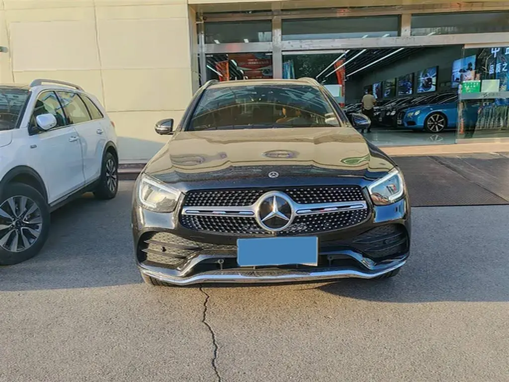 2021 MERCEDES-BENZ GLC thumbnail 2
