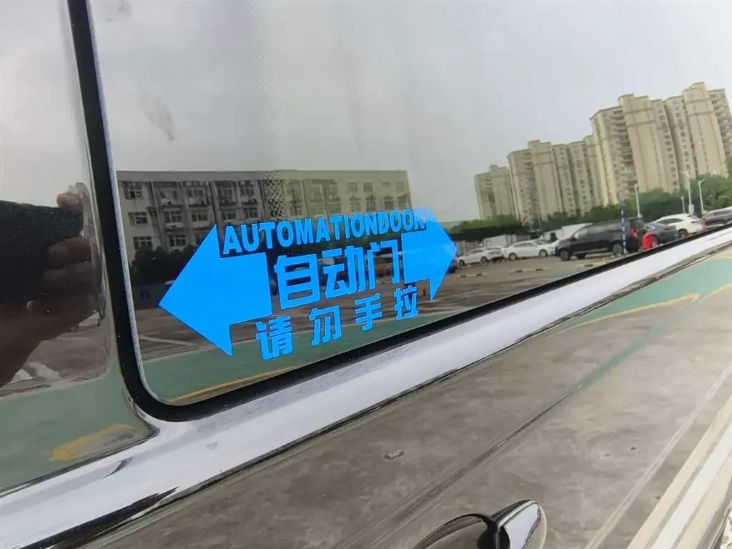 2013 Mercedes-Benz Viano 3.0L 224HP V6 5AT,autocango,china used car exporter,china ev exporter,chinese used car exporter,chinese used ev exporter