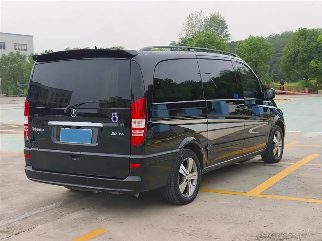 2013 Mercedes-Benz Viano 3.0L 224HP V6 5AT,autocango,china used car exporter,china ev exporter,chinese used car exporter,chinese used ev exporter