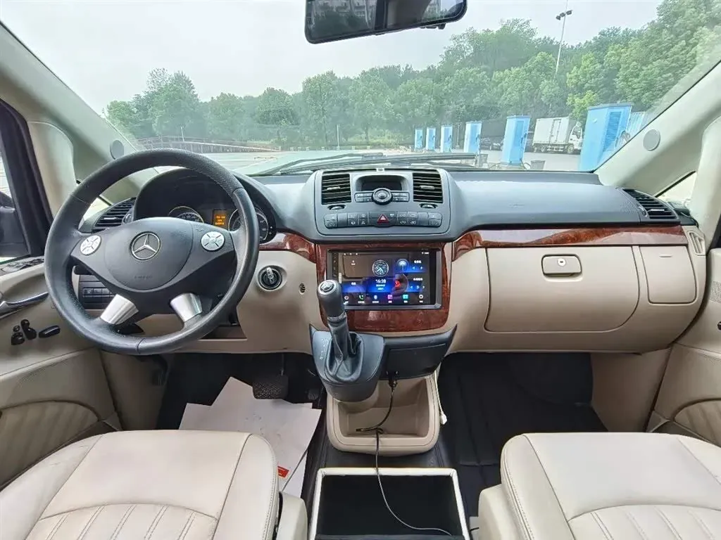 2013 Mercedes-Benz Viano 3.0L 224HP V6 5AT,autocango,china used car exporter,china ev exporter,chinese used car exporter,chinese used ev exporter