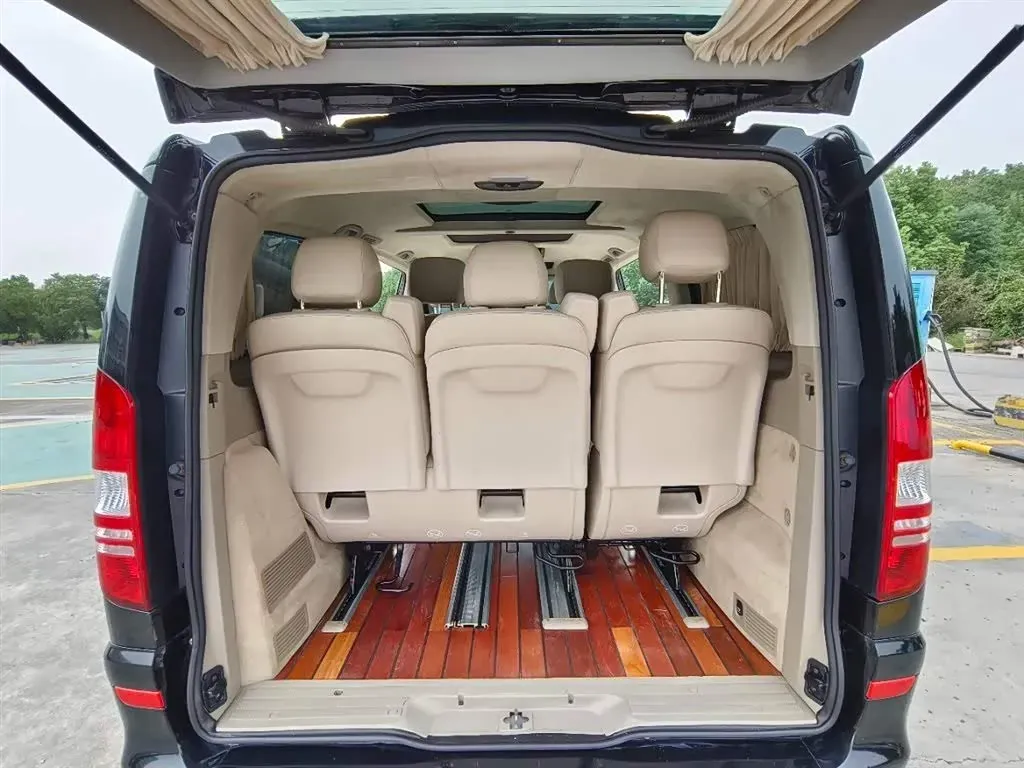 2013 Mercedes-Benz Viano 3.0L 224HP V6 5AT,autocango,china used car exporter,china ev exporter,chinese used car exporter,chinese used ev exporter