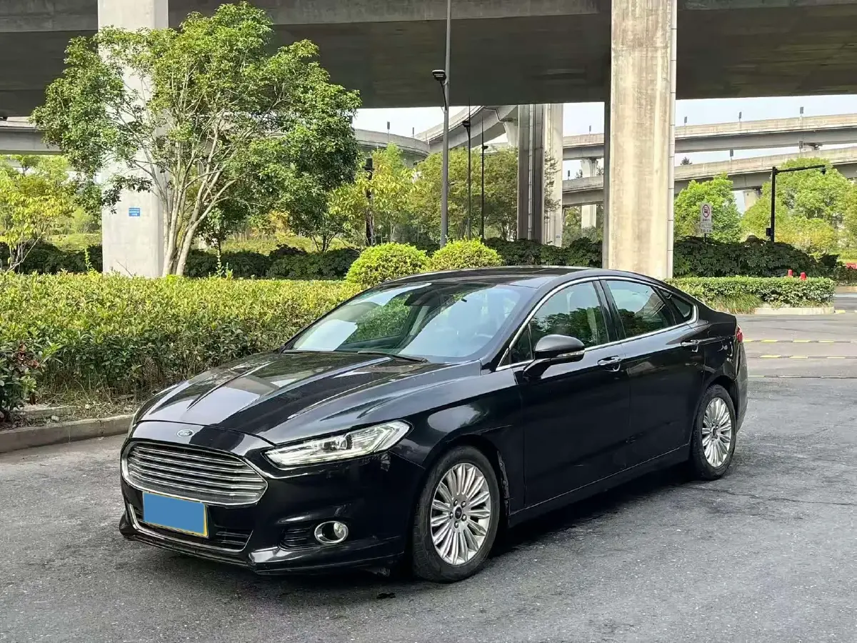 2013 Ford Mondeo 2.0T 203HP L4 6AT