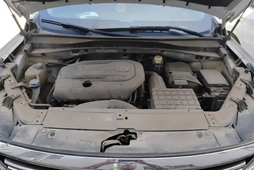 2019 GAC Trumpchi GS5 1.5T 169HP L4 6AT,autocango,china used car exporter,china ev exporter,chinese used car exporter,chinese used ev exporter