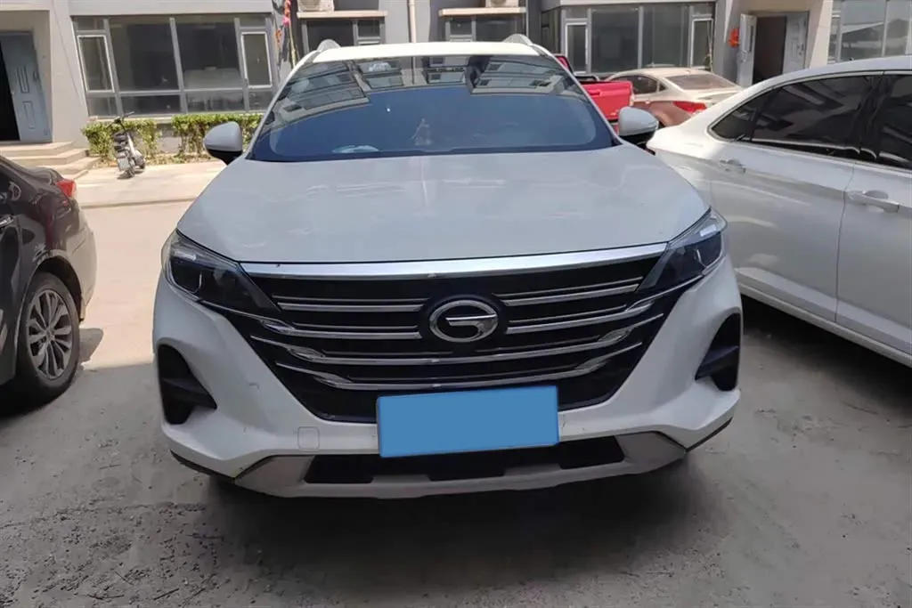 2019 GAC Trumpchi GS5 1.5T 169HP L4 6AT,autocango,china used car exporter,china ev exporter,chinese used car exporter,chinese used ev exporter