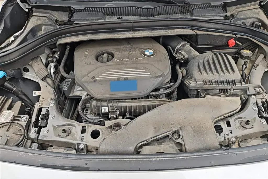 2015 BMW 2 Series SUV 1.5T 136HP L3 6AT,autocango,china used car exporter,china ev exporter,chinese used car exporter,chinese used ev exporter