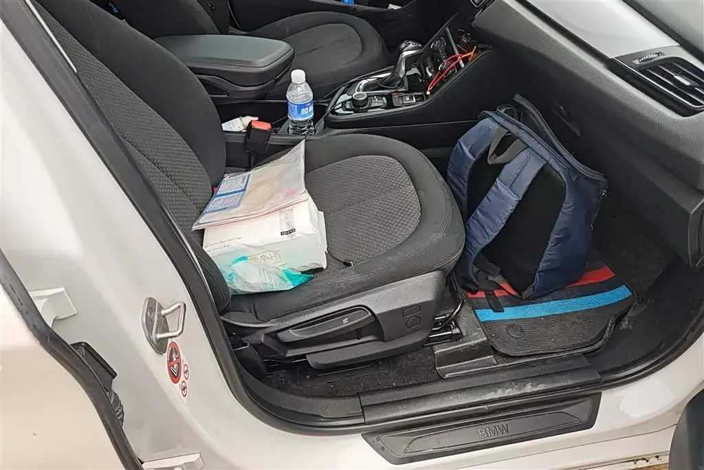 2015 BMW 2 Series SUV 1.5T 136HP L3 6AT,autocango,china used car exporter,china ev exporter,chinese used car exporter,chinese used ev exporter