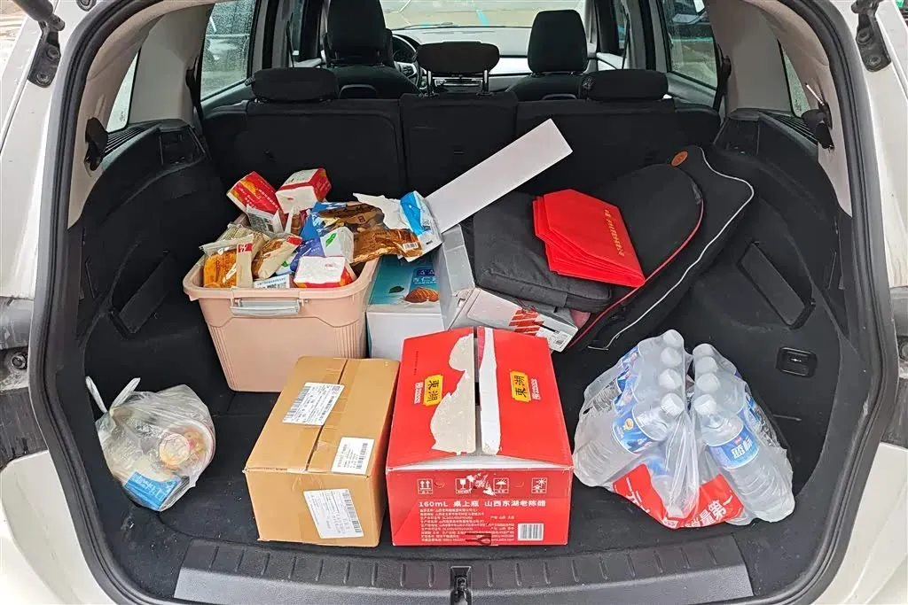 2015 BMW 2 Series SUV 1.5T 136HP L3 6AT,autocango,china used car exporter,china ev exporter,chinese used car exporter,chinese used ev exporter