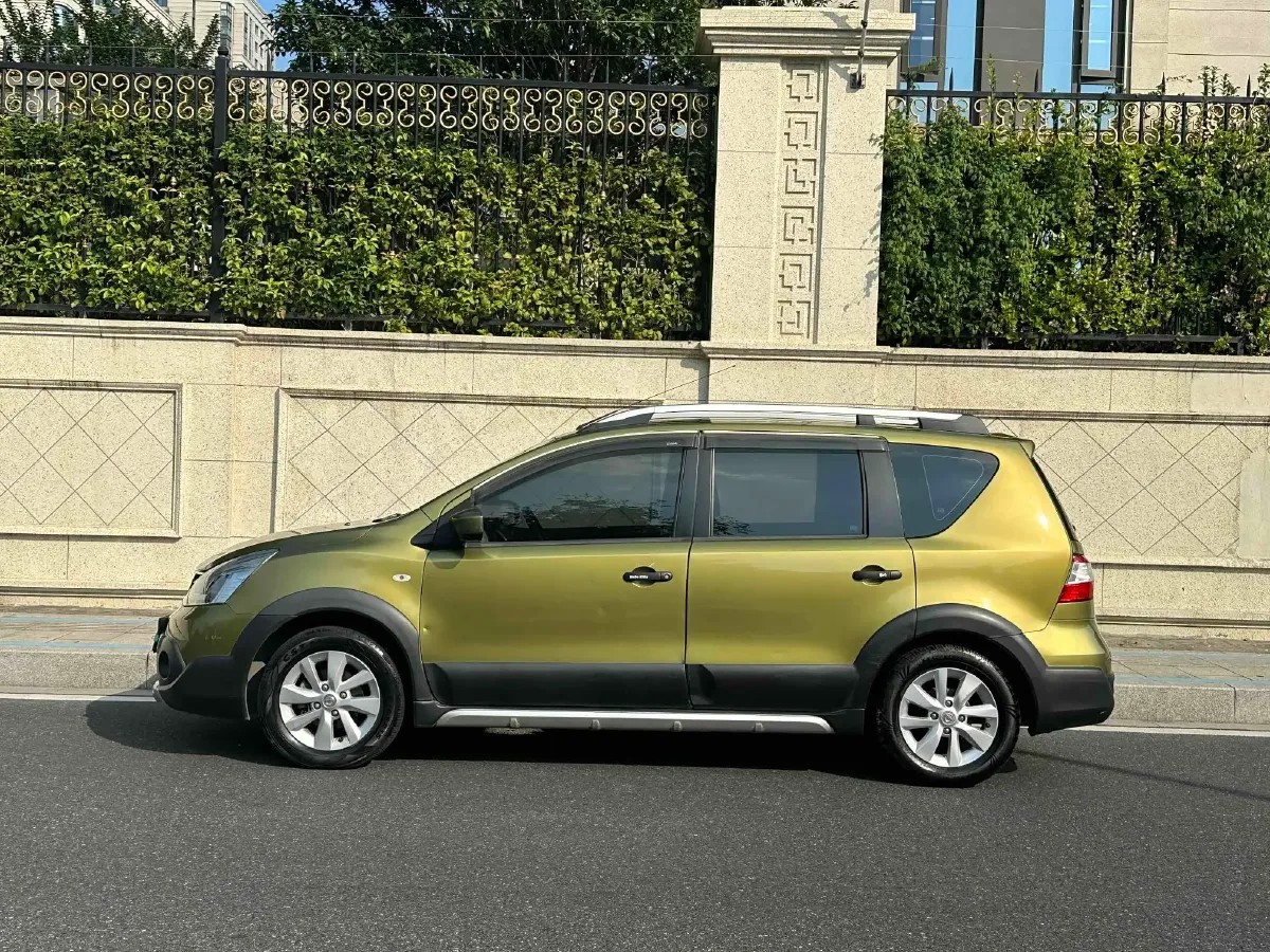 2013 Nissan Livina 1.6L 124HP L4 CVT,autocango,china used car exporter,china ev exporter,chinese used car exporter,chinese used ev exporter