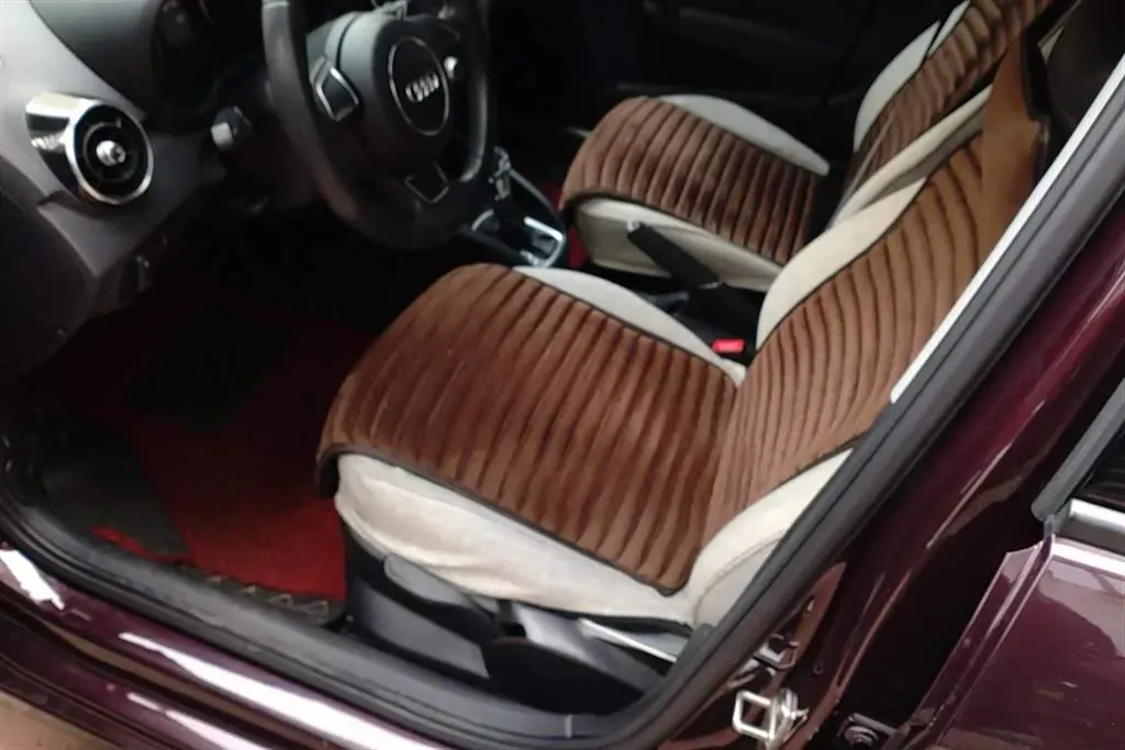 2014 Audi A1 1.4T 122HP L4 7DCT,autocango,china used car exporter,china ev exporter,chinese used car exporter,chinese used ev exporter