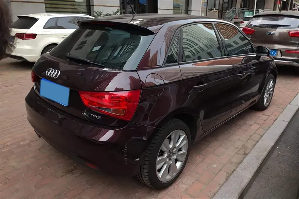 2014 Audi A1 1.4T 122HP L4 7DCT,autocango,china used car exporter,china ev exporter,chinese used car exporter,chinese used ev exporter