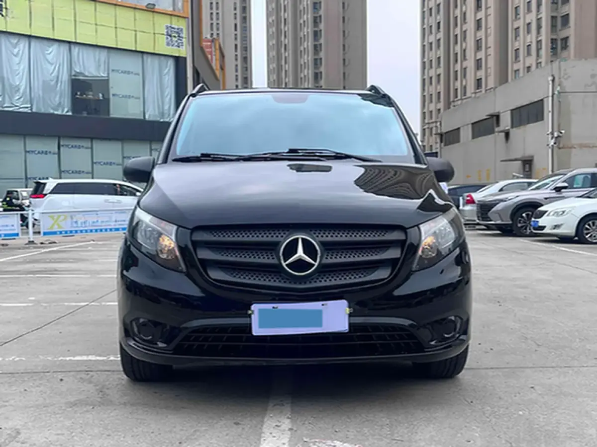 2018 Mercedes-Benz Vito 2.0T 211HP L4 7AT