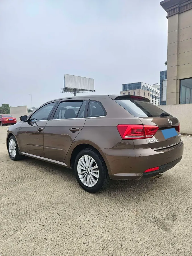 2013 Volkswagen Gran Lavida 1.4T 131HP L4 5MT,autocango,china used car exporter,china ev exporter,chinese used car exporter,chinese used ev exporter