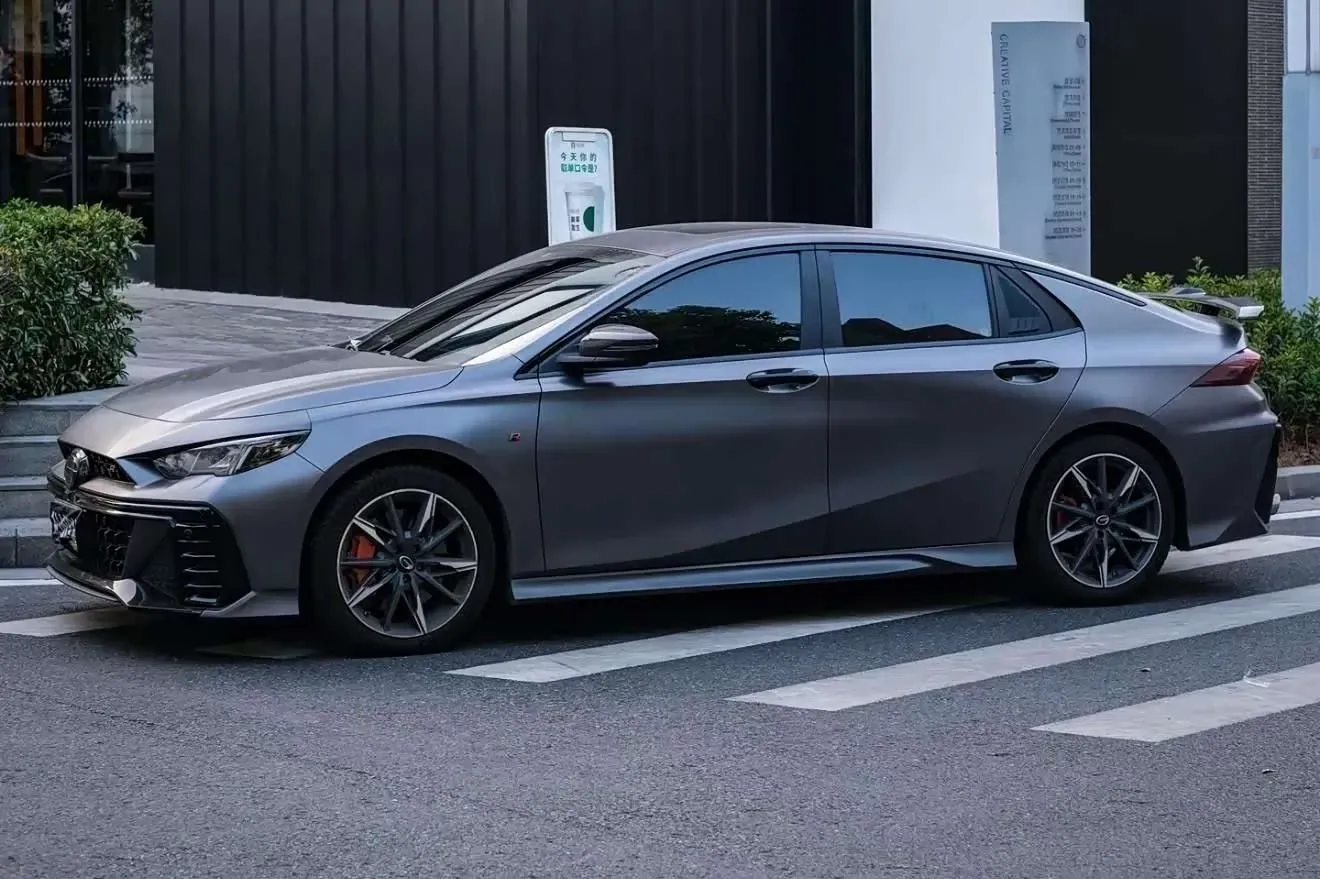 2021 GAC Trumpchi Empow 1.5T 177HP L4 7DCT,autocango,china used car exporter,china ev exporter,chinese used car exporter,chinese used ev exporter