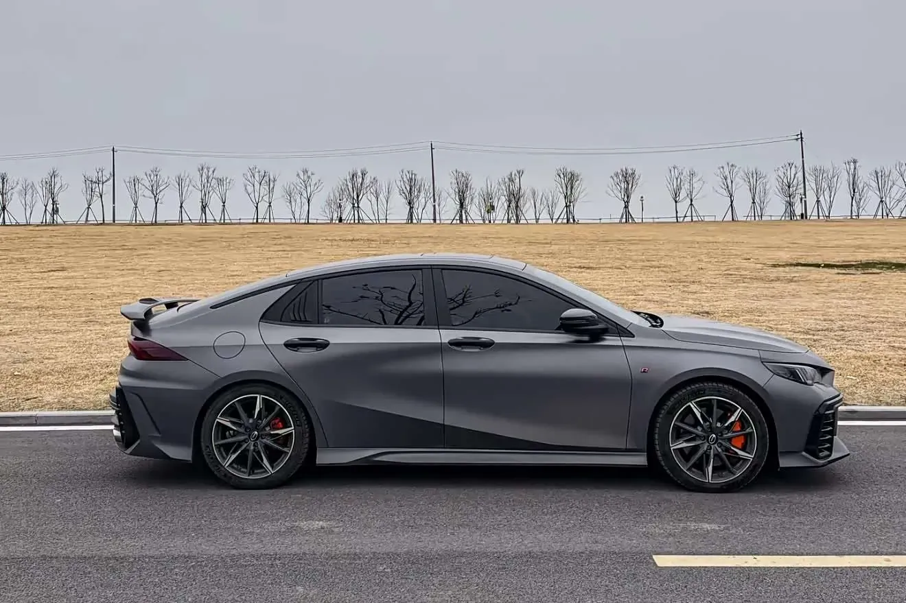 2021 GAC Trumpchi Empow 1.5T 177HP L4 7DCT,autocango,china used car exporter,china ev exporter,chinese used car exporter,chinese used ev exporter