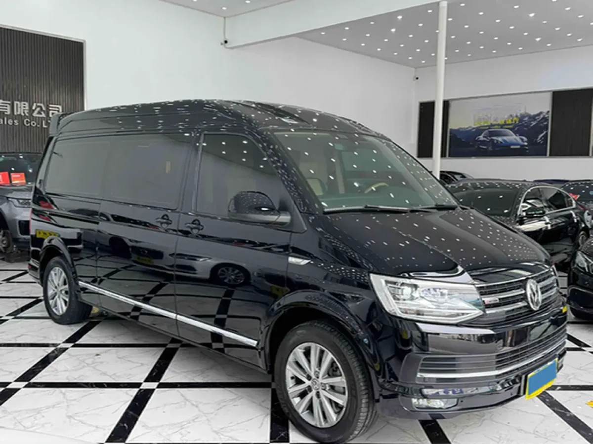 2019 Volkswagen Multivan 2.0T 204HP L4 7DCT,autocango,china used car exporter,china ev exporter,chinese used car exporter,chinese used ev exporter