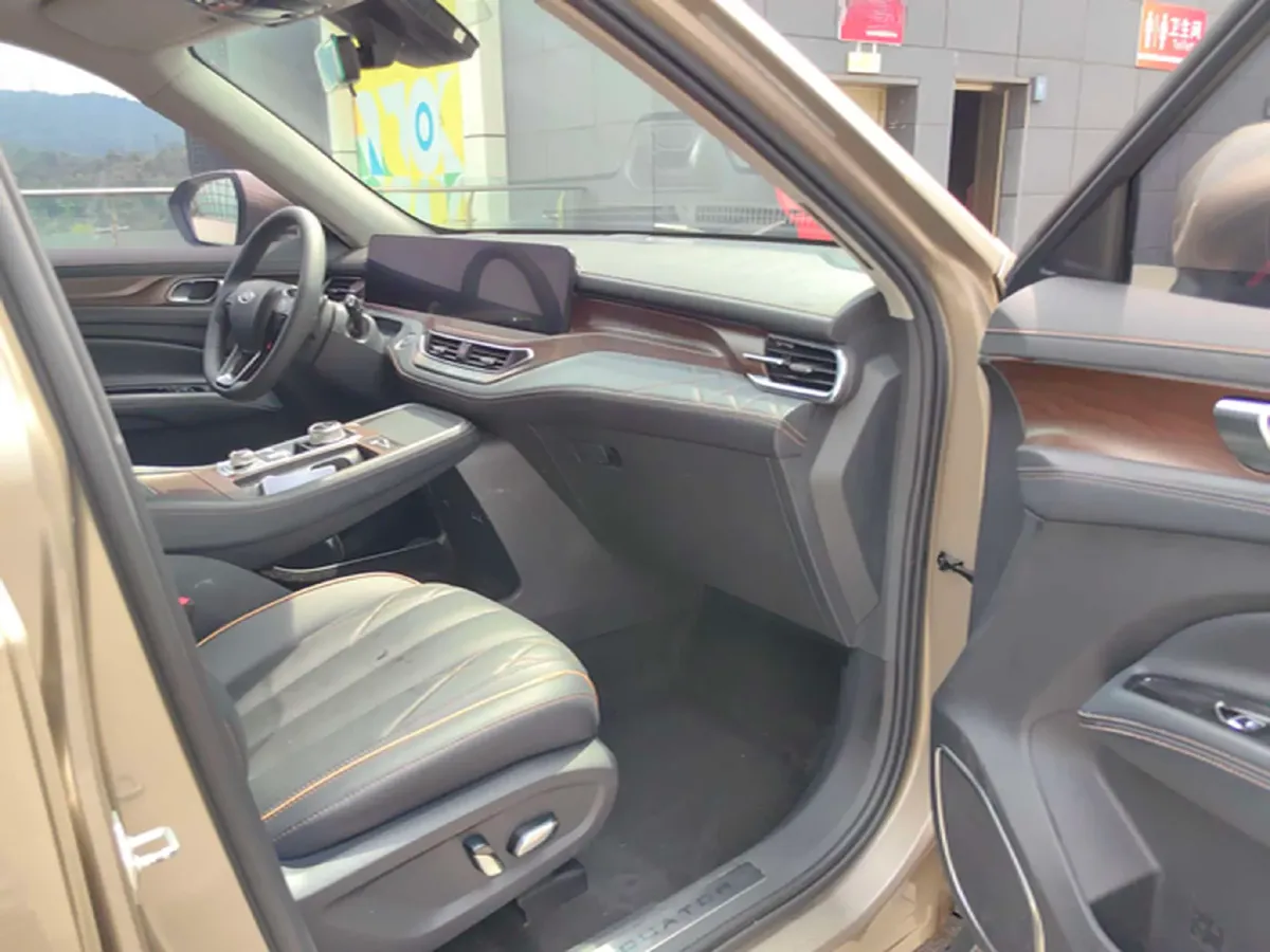 2021 Ford Equator 2.0T 224HP L4 6DCT,autocango,china used car exporter,china ev exporter,chinese used car exporter,chinese used ev exporter